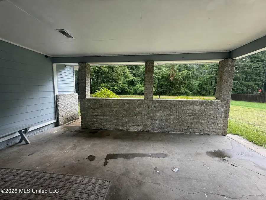 117 Lewis Street, Richland, MS 39218 - #2