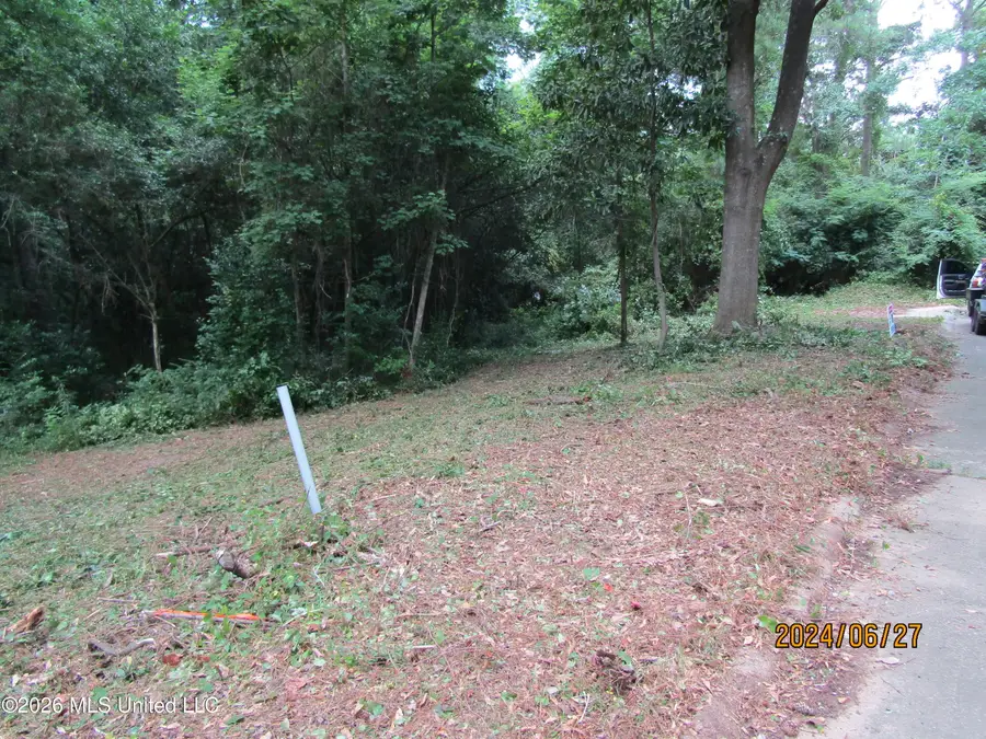 11 Shamroque Drive, Laurel, MS 39440 - #2
