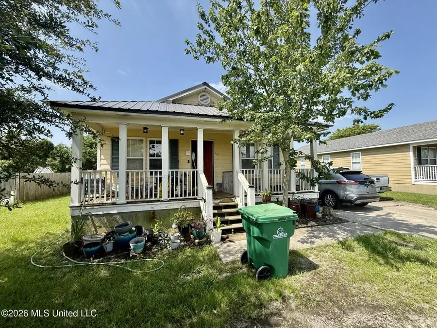 658 Union Street, Bay Saint Louis, MS 39520 - #2