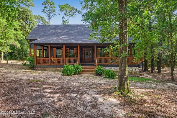 445 Live Oak Drive, Lucedale, MS 39452
