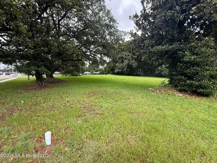 2685 Pass Road, Biloxi, MS 39531 - #2