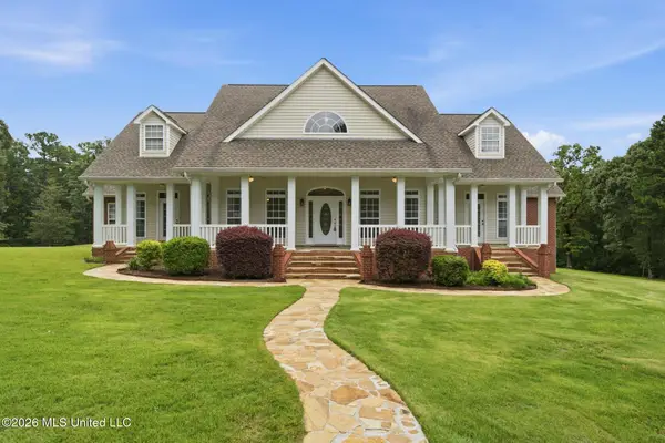 60 Grand Boulevard, Hattiesburg, MS 39402