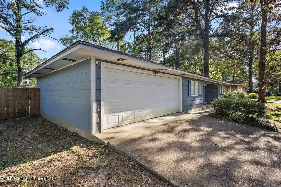 265 Glenside Drive, Jackson, MS 39211 - #3