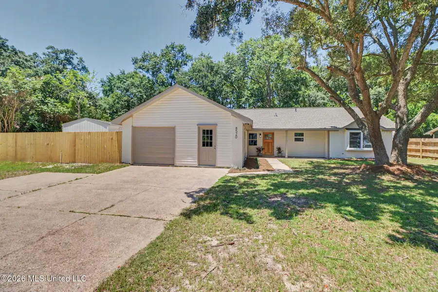 8520 Mermaid Avenue, Ocean Springs, MS 39564 - #2