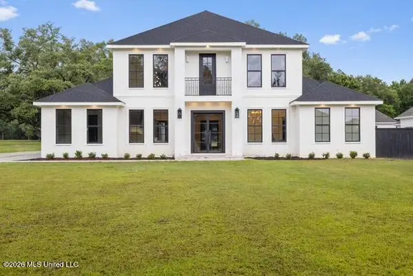 7557 Oakenshield Lane, Pass Christian, MS 39571