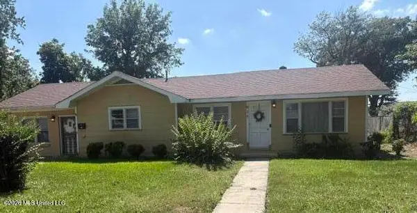 611 W Mccorkle Circle, Greenville, MS 38703