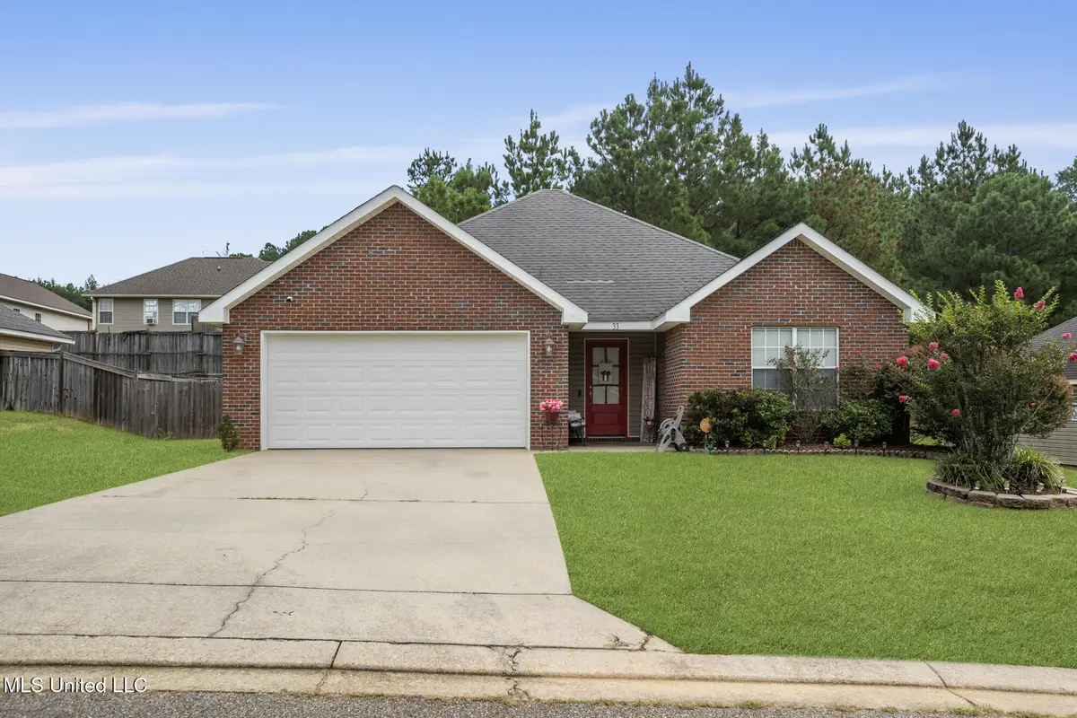 33 Charleston Way, Hattiesburg, MS 39402 - #1