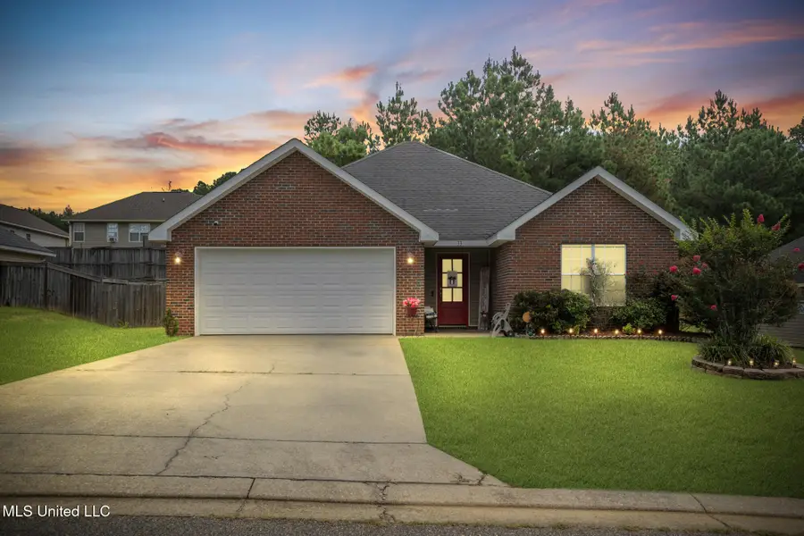 33 Charleston Way, Hattiesburg, MS 39402 - #2