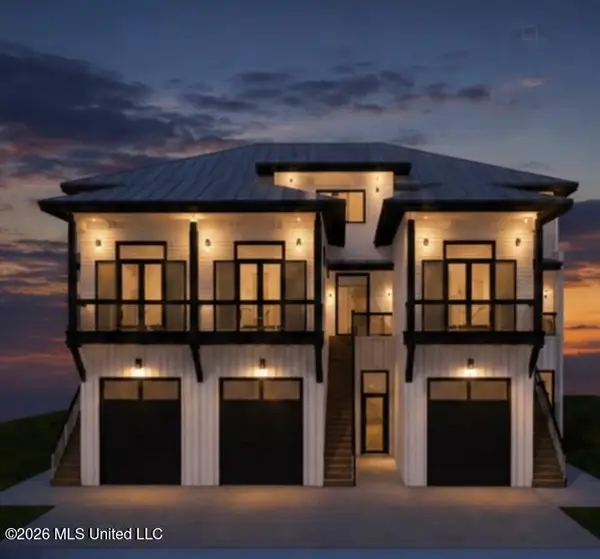 3424 Harbor Circle, Diamondhead, MS 39525