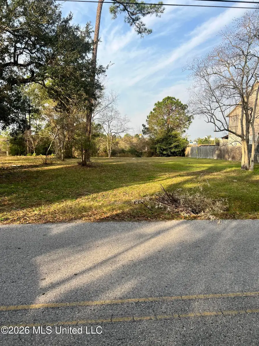 205 Livingston Drive, Pass Christian, MS 39571 - #2