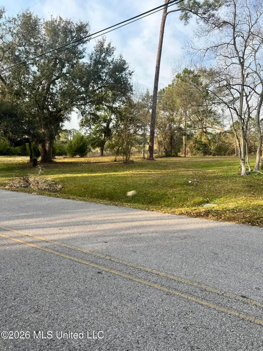 205 Livingston Drive, Pass Christian, MS 39571 - #3