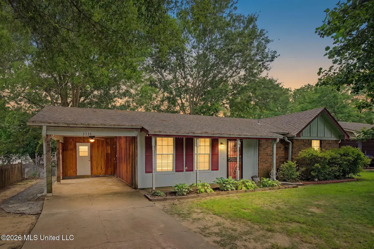 3355 Greenway Drive, Horn Lake, MS 38637 - #1