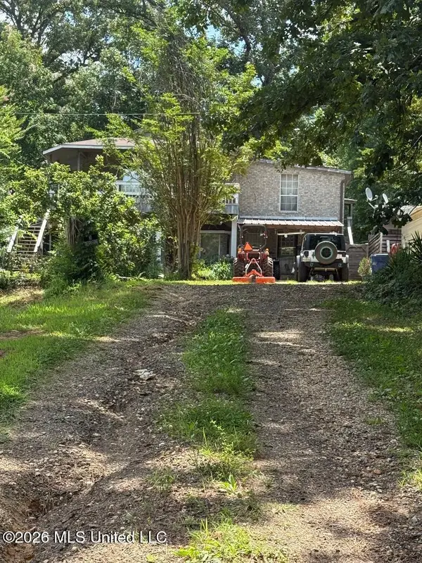 5380 Langston Road, Byhalia, MS 38611
