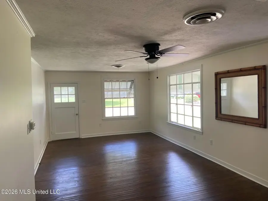 1005 Eastwood Road, Natchez, MS 39120 - #3
