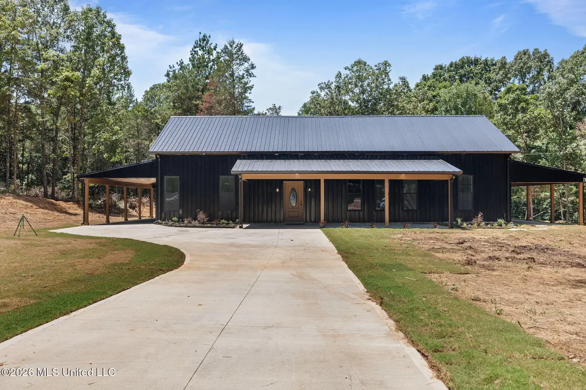 70 Wall Hill Farms, Byhalia, MS 38611 - #1