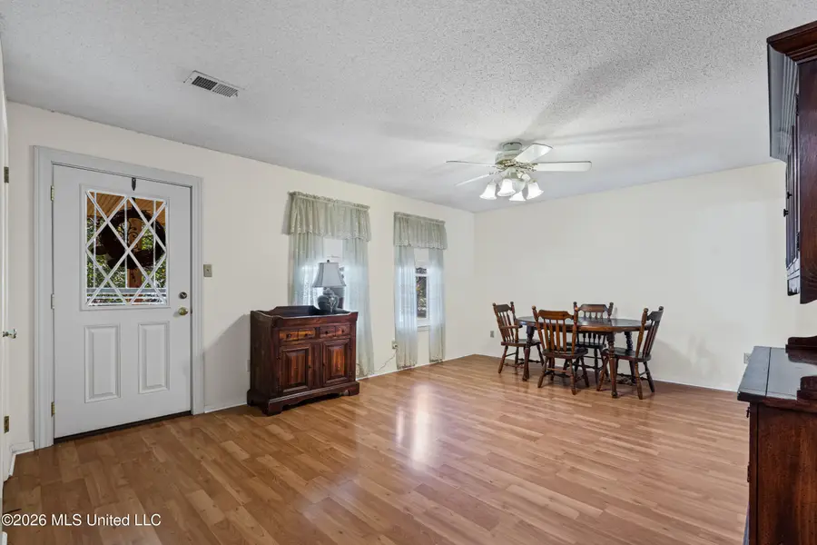 3565 Heathcliff Drive, Horn Lake, MS 38637 - #2