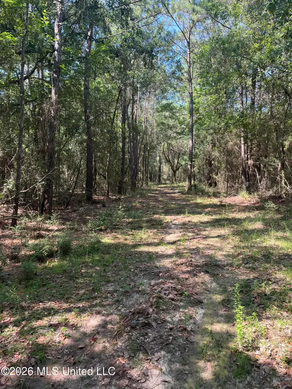 000 I-10, Pass Christian, MS 39571
