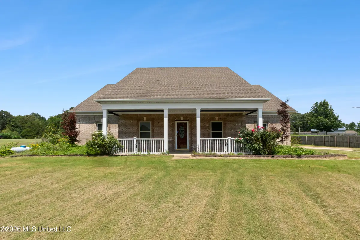 384 Moore Crossing, Byhalia, MS 38611 - #1
