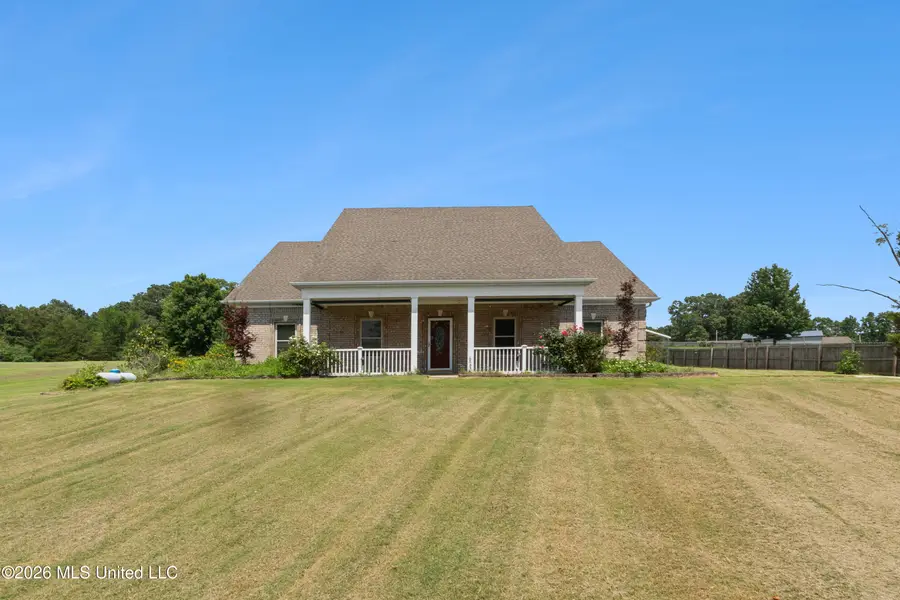 384 Moore Crossing, Byhalia, MS 38611 - #2