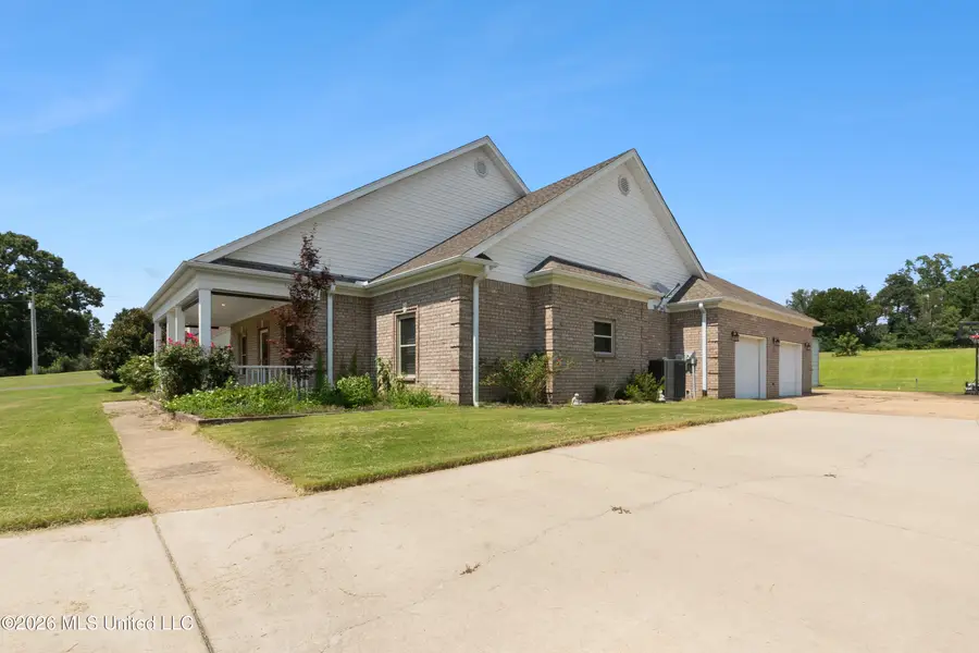 384 Moore Crossing, Byhalia, MS 38611 - #3