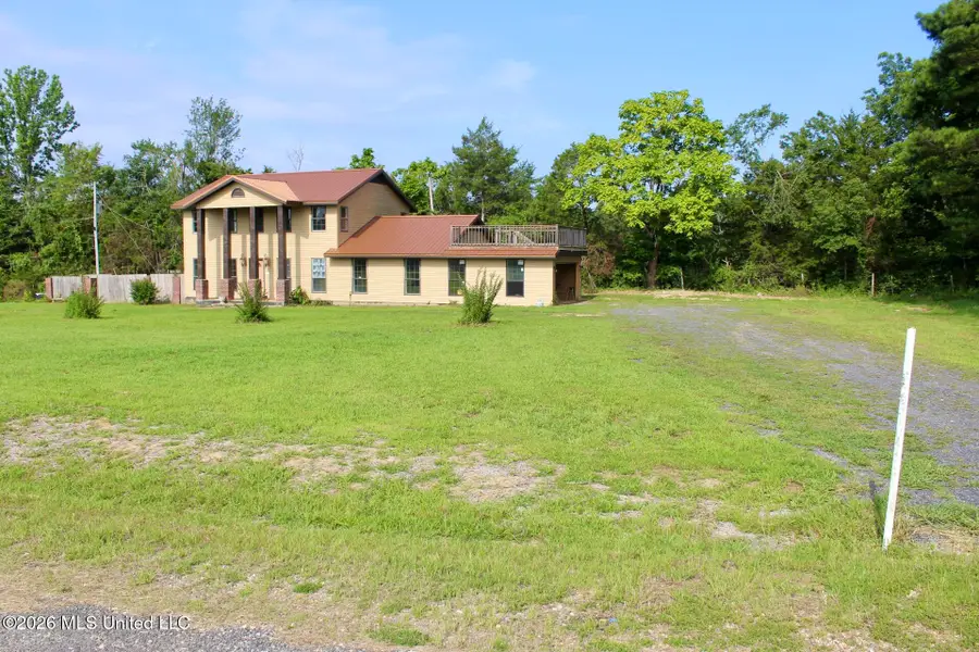 1838 Dees Road, Batesville, MS 38606 - #2
