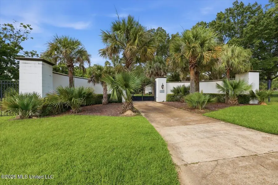 374 Saint Augustine Drive, Madison, MS 39110 - #2