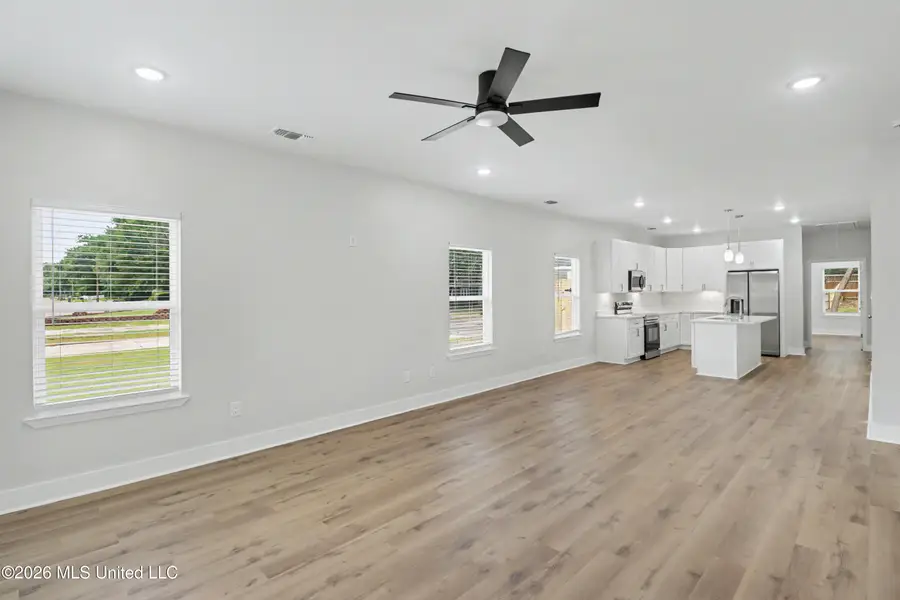 152 Balmoral Avenue, Biloxi, MS 39531 - #3