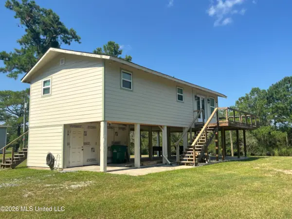 6007 Tyler Street, Bay Saint Louis, MS 39520