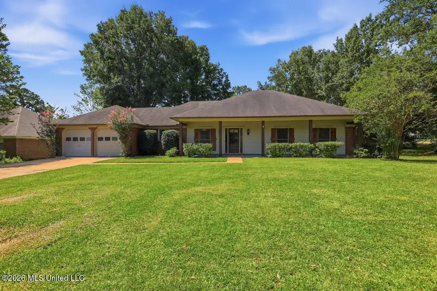153 Oak Ridge Circle, Madison, MS 39110 - #2