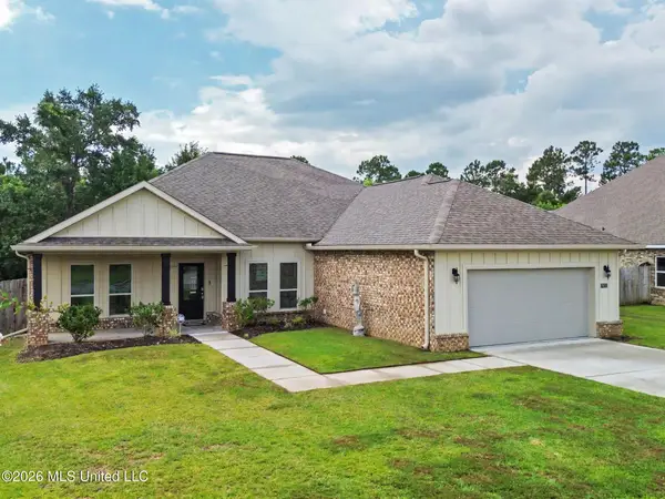 7073 Glen Eagle Drive, Biloxi, MS 39532