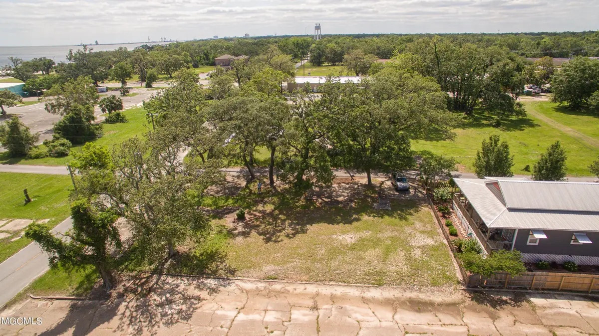202 Palmetto Lane, Gulfport, MS 39507 - #1