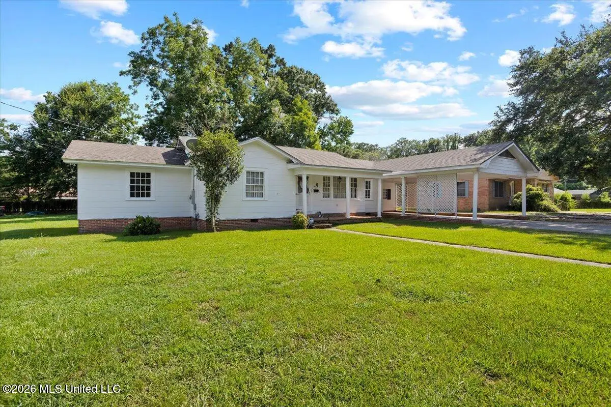 804 Lafayette Street, Columbia, MS 39429 - #1