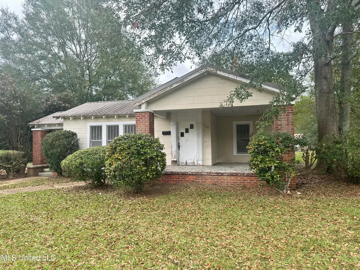 429 1st Avenue, Magee, MS 39111 - #1