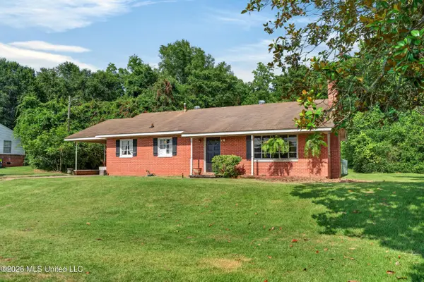 1301 S Shivers Street, Poplarville, MS 39470