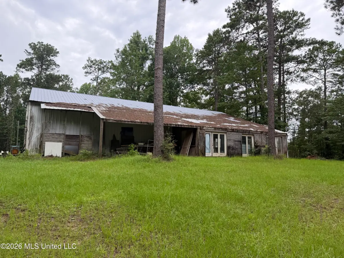 112 Lake Louise Drive, Florence, MS 39073 - #1