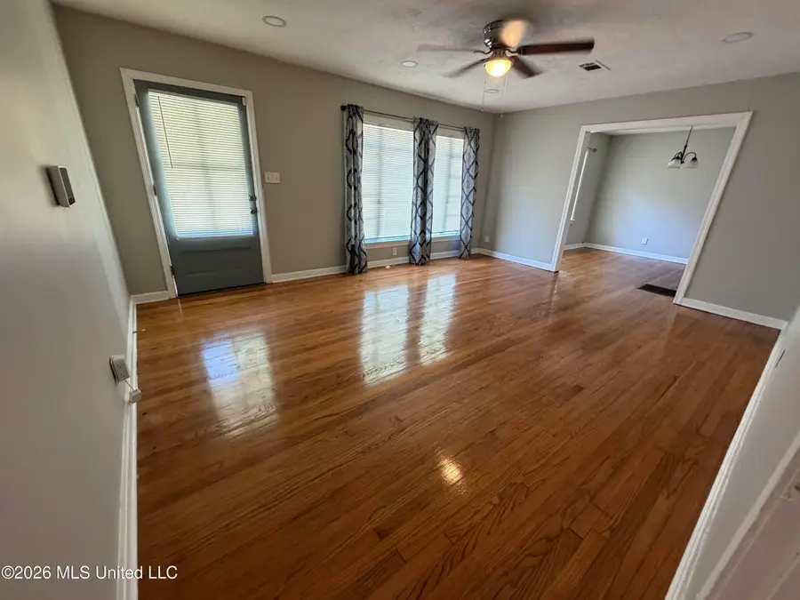 618 Launcelot Road, Jackson, MS 39206 - #3