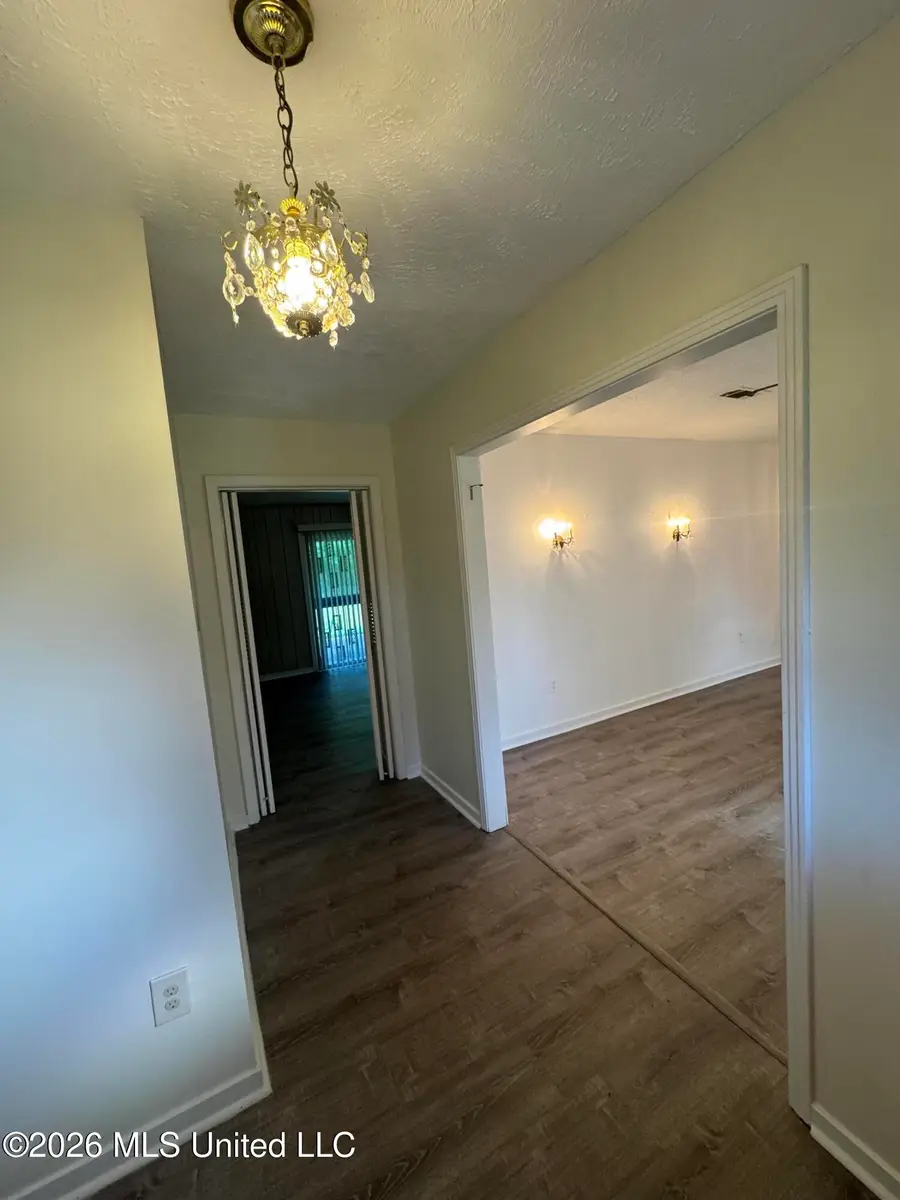 6857 Franklin Delano Roosevelt Drive, Jackson, MS 39213 - #2