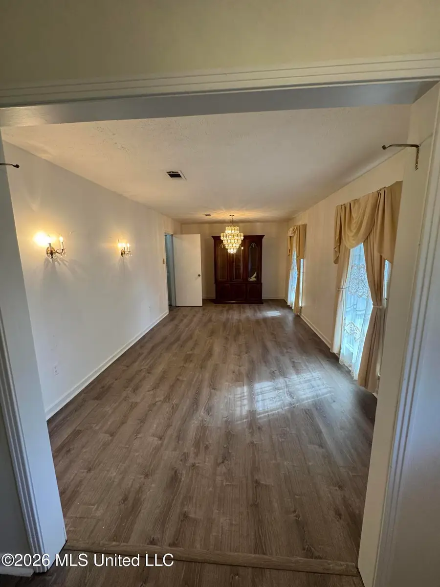 6857 Franklin Delano Roosevelt Drive, Jackson, MS 39213 - #3