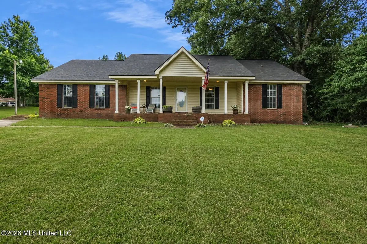111 Dogwood Road, Byhalia, MS 38611 - #1