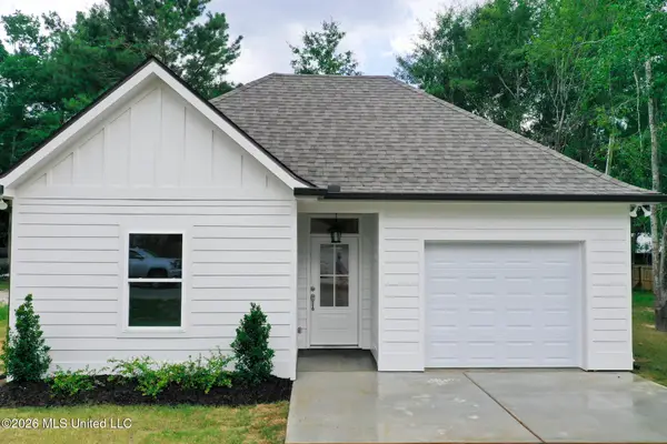 10726 Linohau Way, Diamondhead, MS 39525