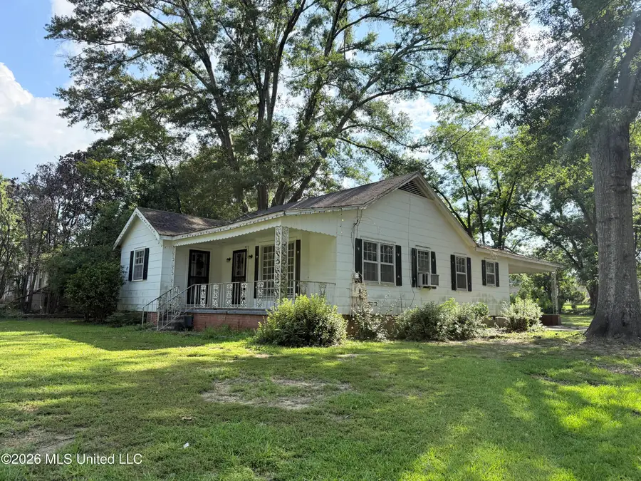 413 Fairground Street, Winona, MS 38967 - #2