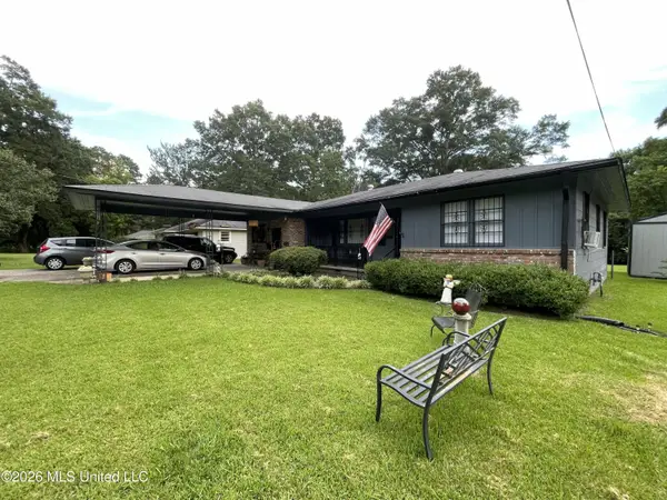 1172 W 20th Street, Laurel, MS 39440