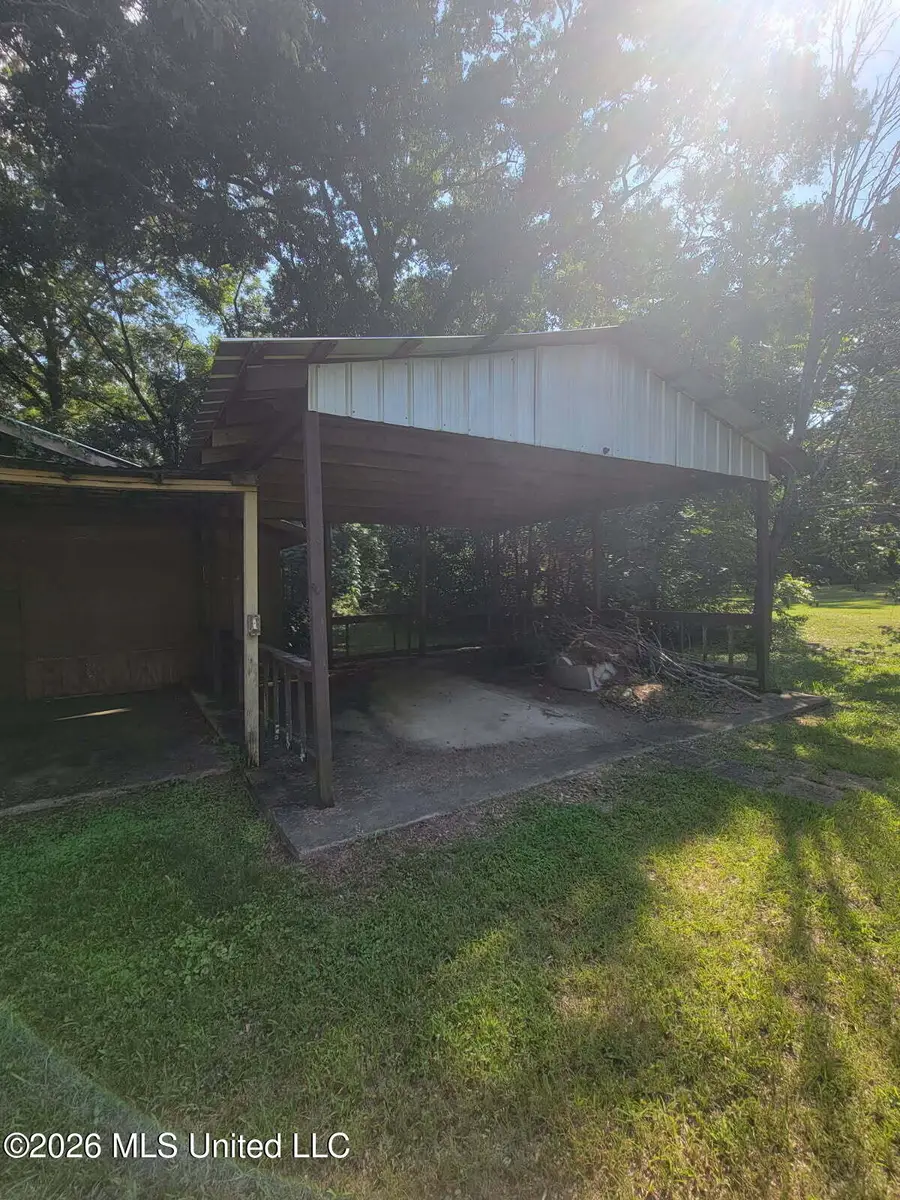 440 E Chickasaw Street, Brookhaven, MS 39601 - #2