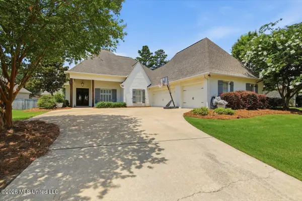 130 Grayhawk Drive, Madison, MS 39110