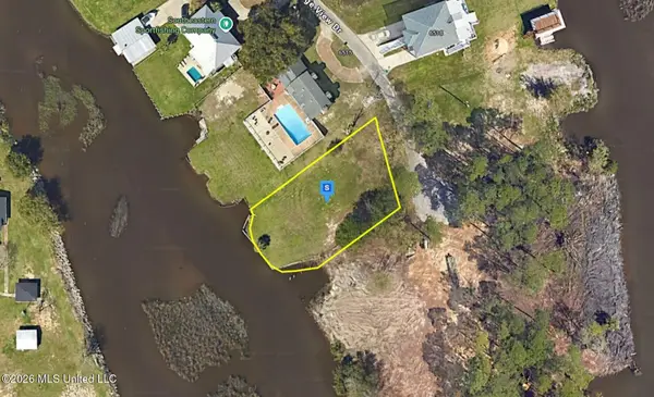 6511 Bridge Drive, Biloxi, MS 39532