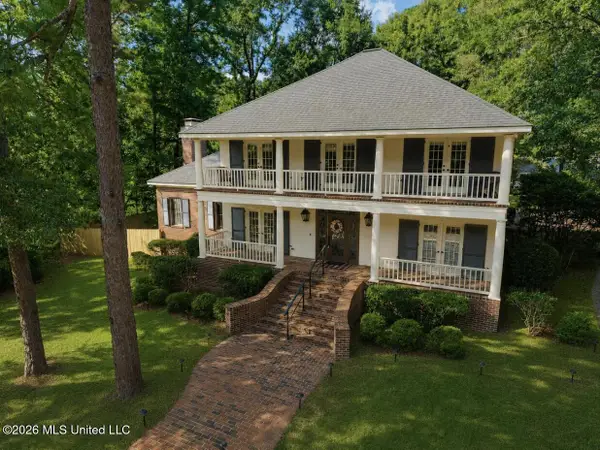16 Dunleith Court, Hattiesburg, MS 39402
