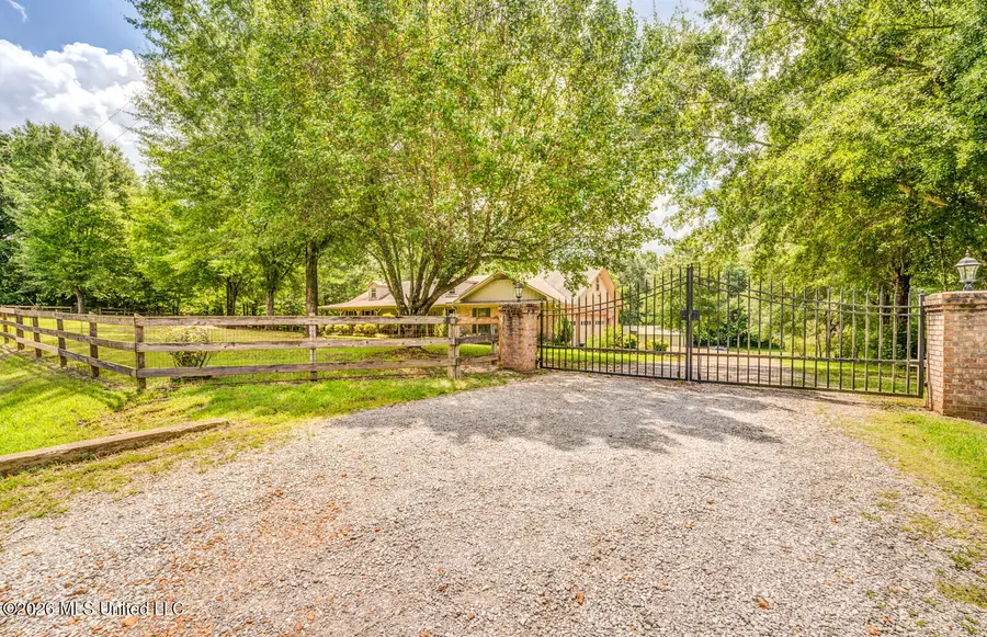 471 Farley Road, Byhalia, MS 38611 - #3