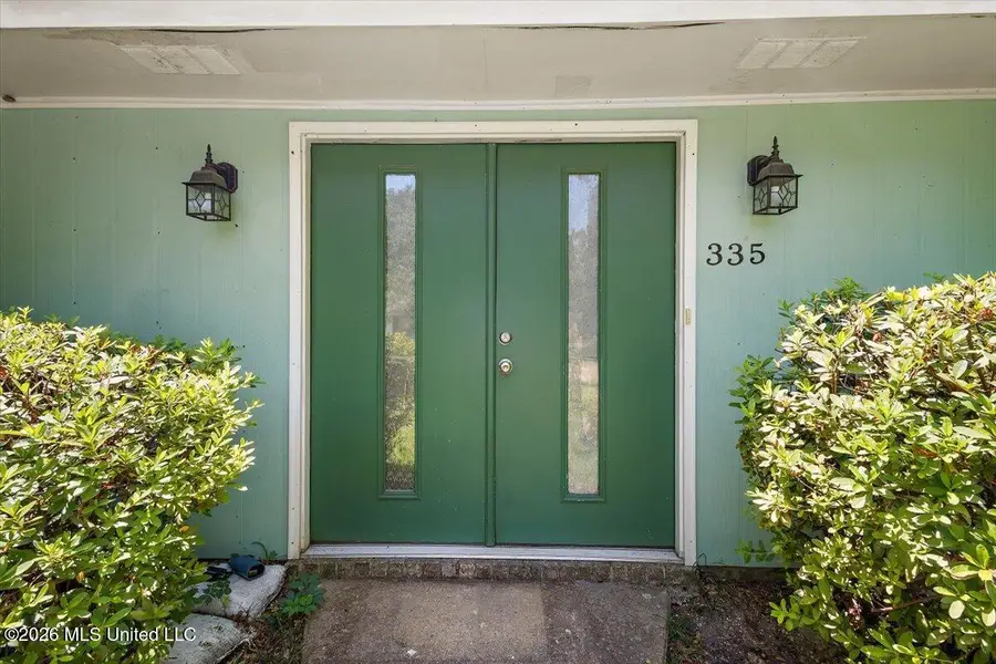 335 Foxboro Drive, Jackson, MS 39211 - #3