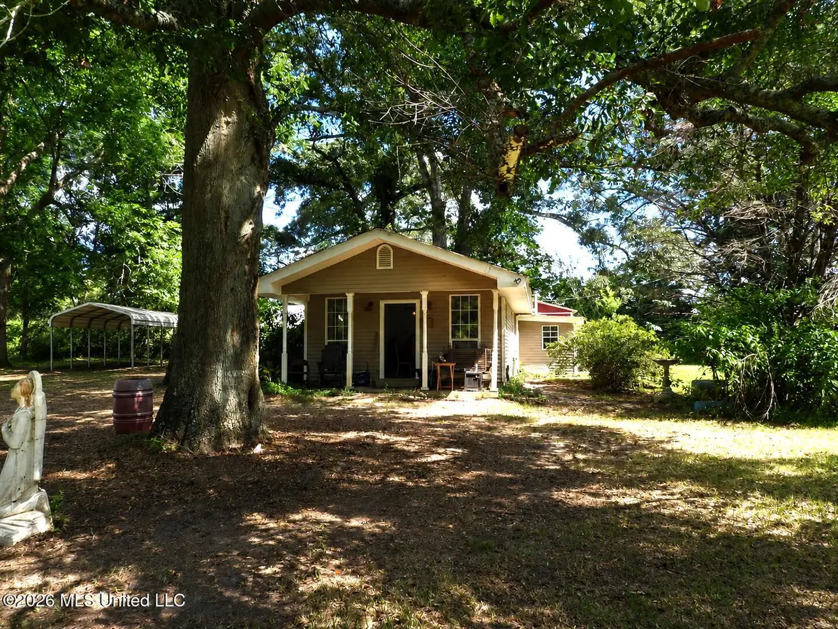 197 W Mississippi 26, Lumberton, MS 39455 - #1