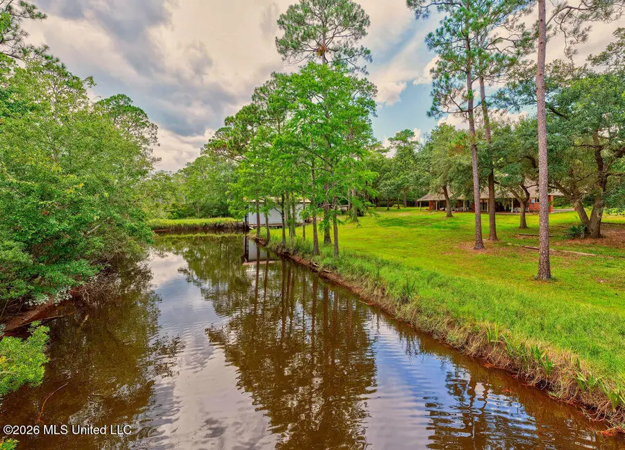 16100 Bayou Cocoa Point, Kiln, MS 39556 - #3
